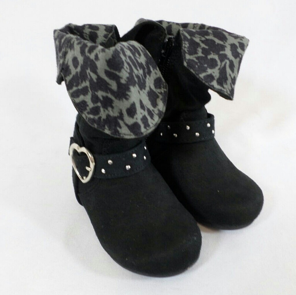 ❤ Girl's boots size 8 black shoes T